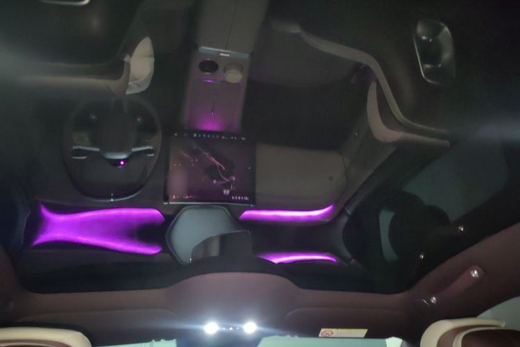 Used Xiaomi Auto YU7 2025 Ultra-Long Range All-Wheel Drive Pro Version
