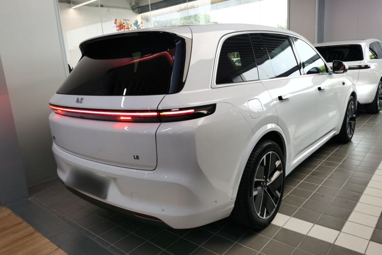 Used Li Auto L8 2025 Ultra Smart Refreshed Edition
