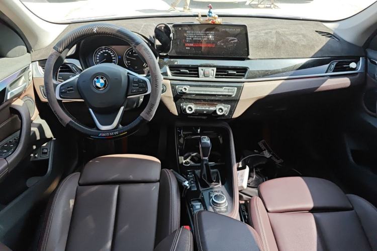 Used BMW X1 New Energy 2020 xDrive30Le Premium Edition Center Console