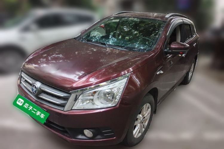 Used Venucia T70 2015 2.0L CVT Smart Choice Edition