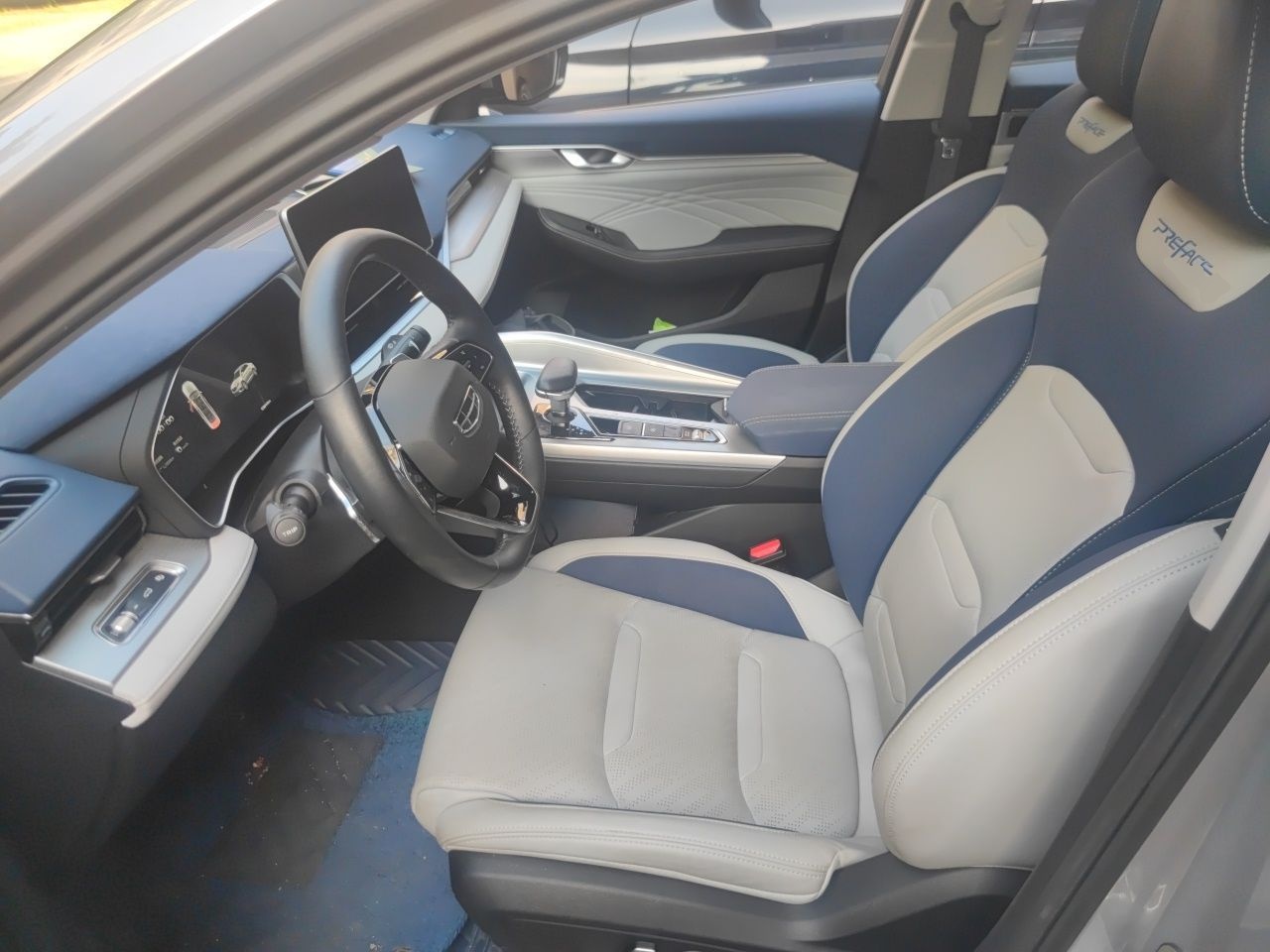 Geely Auto Preface 2023 2.0TD Prestige Version — снимка 15