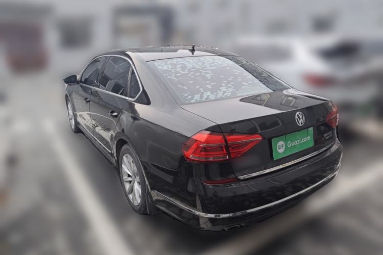 Used Volkswagen Passat 2017 330TSI DSG Luxury Edition
