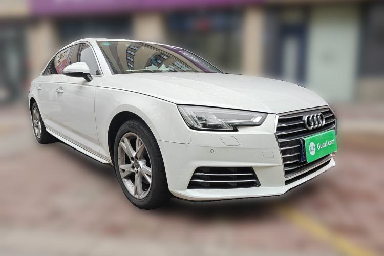 Used Audi A4L 2018 30th Anniversary Edition 40 TFSI Trendy Model Front Right 45 Deg