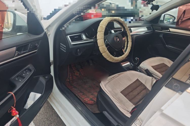 Used Volkswagen Bora 2016 1.6L Manual Comfort Model Driver Seat