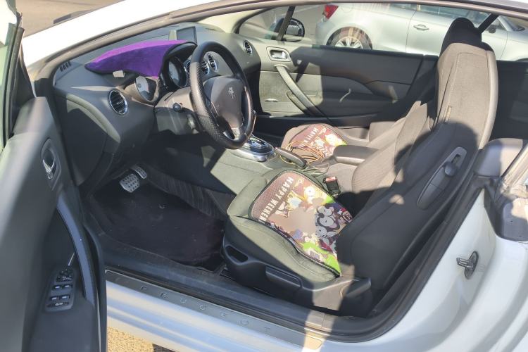 Used Peugeot 308 2009 1.6T CC Automatic Fashion Edition
