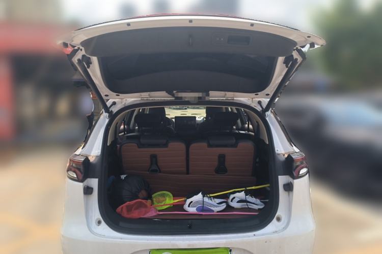 Used BYD Tang New Energy 2019 DM 2.0T All-Wheel Drive Smart Connect & Enjoy Model 7 Seats China VI Standard Trunk