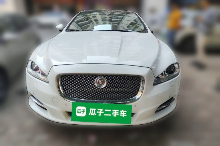 Used Jaguar XJ 2014 XJL 2.0T Two-Wheel-Drive Elegant Business Edition
