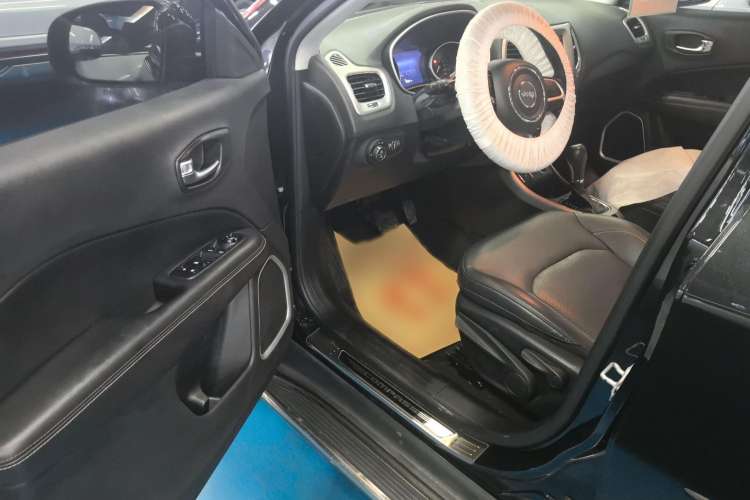 Used Jeep Compass 2017 200T Automatic Family Edition