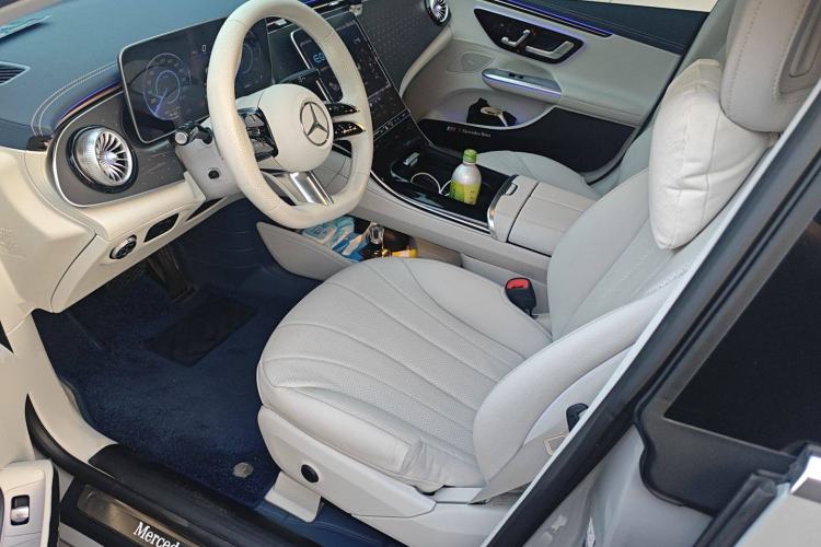 Used Mercedes-Benz EQE 2022 350 Pioneer Edition
