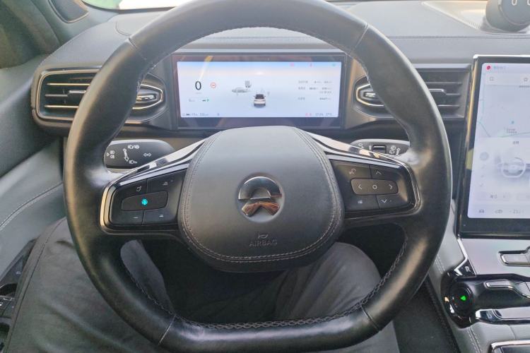 Used Nio ES8 2020 415 km Range 6-Seater Version