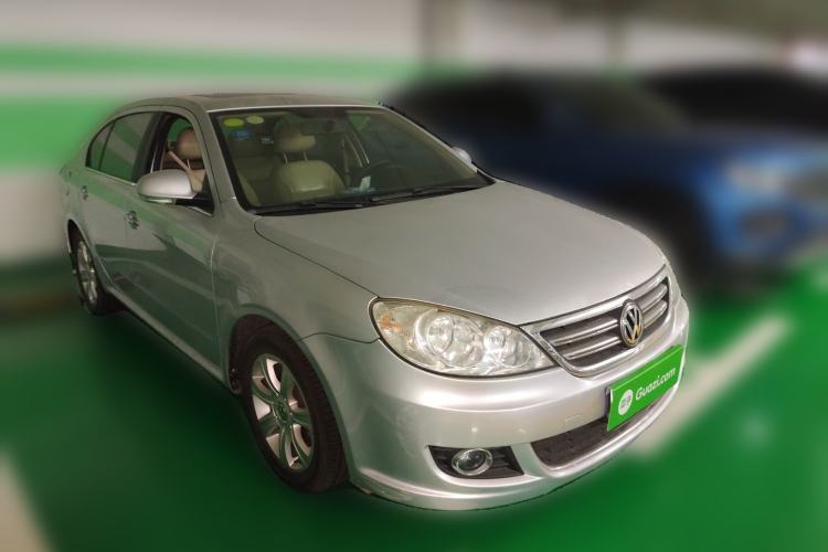 Used Volkswagen Lavida 2011 1.6L Automatic Premium Edition Front Right 45 Deg