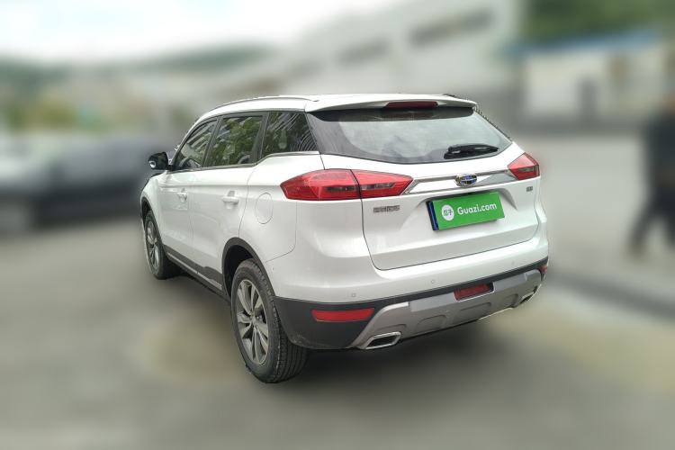 Used Geely Auto Emgrand X7 Sport 2016 2.0L Manual ZhiShang Version
