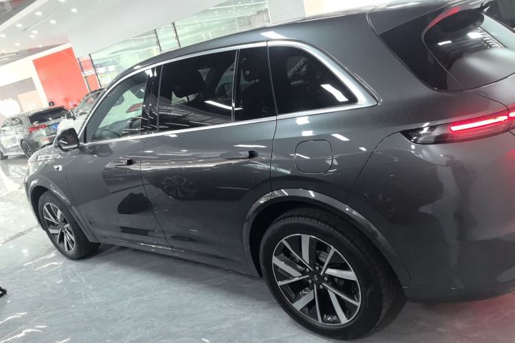 Used Li Auto L7 2023 Pro Model
