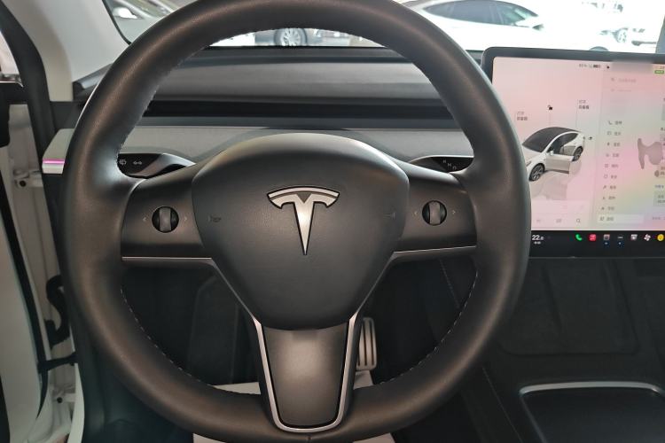 Used Tesla Model Y 2024 Rear-Wheel-Drive Version Steering Wheel
