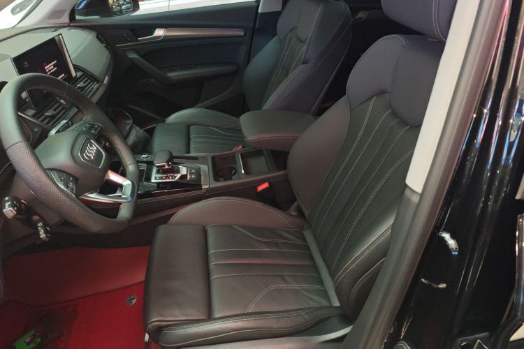 Used Audi Q5L 2022 Updated 45T Luxury Dynamic Version