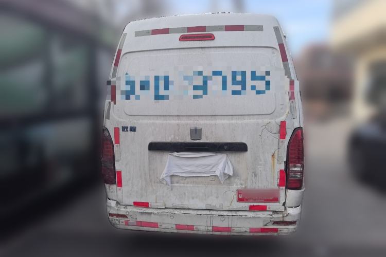 Used Farizon Xingxiang E6 2020 Van with High Roof 1365kg Payload Capacity Equipped with CATL's High-Energy Battery