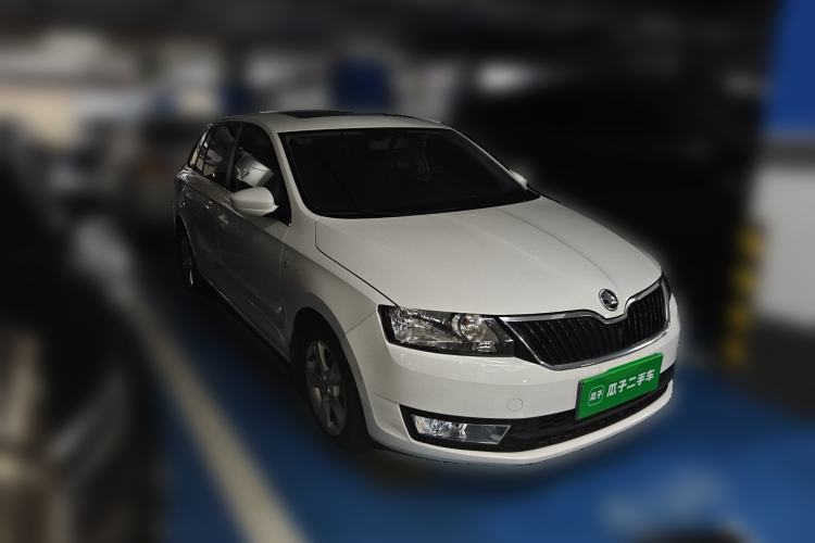 Used Skoda Rapid Spaceback 2016 1.6L Manual Trend Edition

