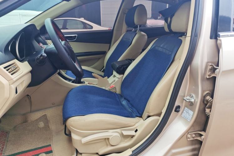 Used Soueast V6 Lingshi 2014 1.5L Manual Luxury Edition for Women Left Front Seat