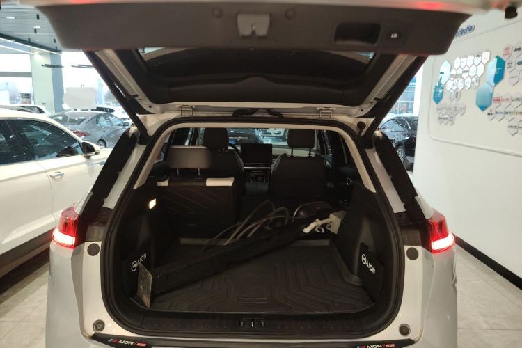 Used AION V 2022 Plus 80 Leader Edition Ternary Lithium Trunk