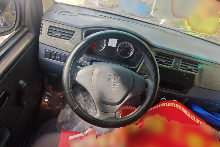 Used Jinbei New Hiace X30L 2021 1.5L Wealth Edition Bus Non-Air-Conditioned China VI Standard SWC15M