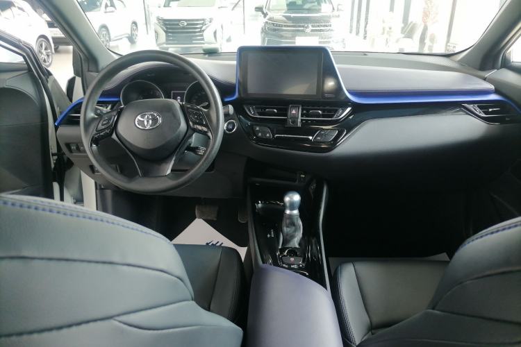 Used Toyota C-HR 2020 2.0L Leading Edition
