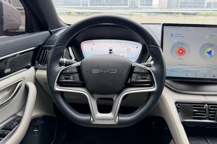 Used BYD Song PLUS New Energy 2023 Champion Edition EV 605KM Flagship PLUS Interior 8