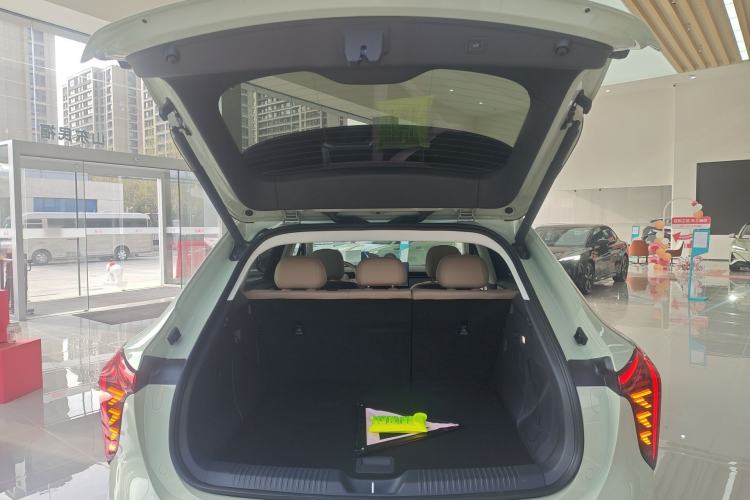 Used Hongqi Tiangong 06 2025 520 Smart Selection Edition Trunk