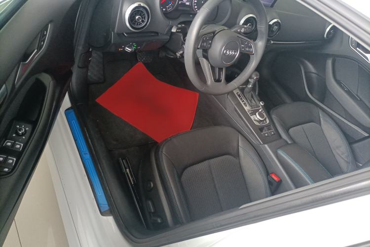 Used Audi A3 2020 Limousine 35 TFSI Fashion Edition China VI Emission Standard