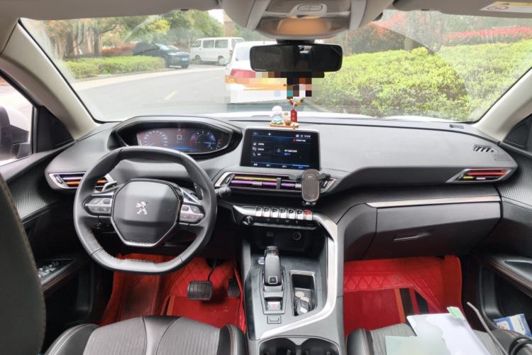 Used Peugeot 5008 2019 350THP 5-seat Elite Edition Center Console