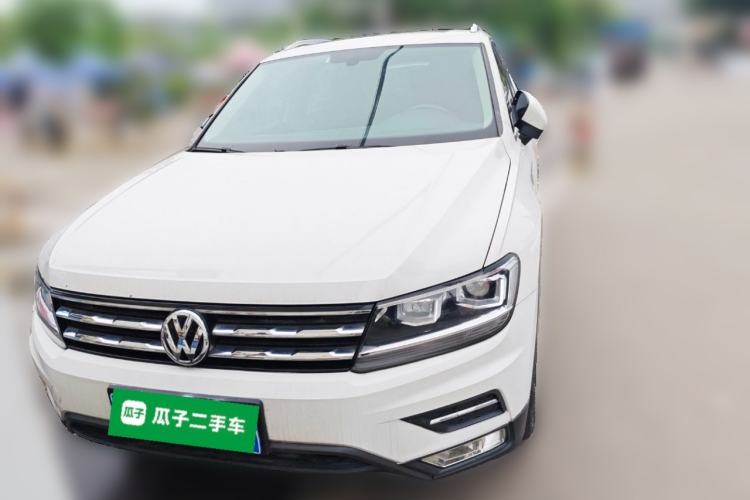 Used Volkswagen Tiguan L 2017 330TSI Automatic Two-Wheel Drive Luxury Edition Front