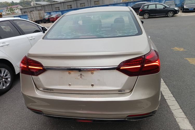 Used Geely Auto Emgrand 2019 Leading Edition 1.5L Manual Upward Asian Games Edition China VI
