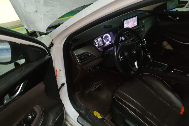 Used CHANGAN Raeton CC 2018 1.5T Automatic Haoya Model Guangmang Edition China V Standard