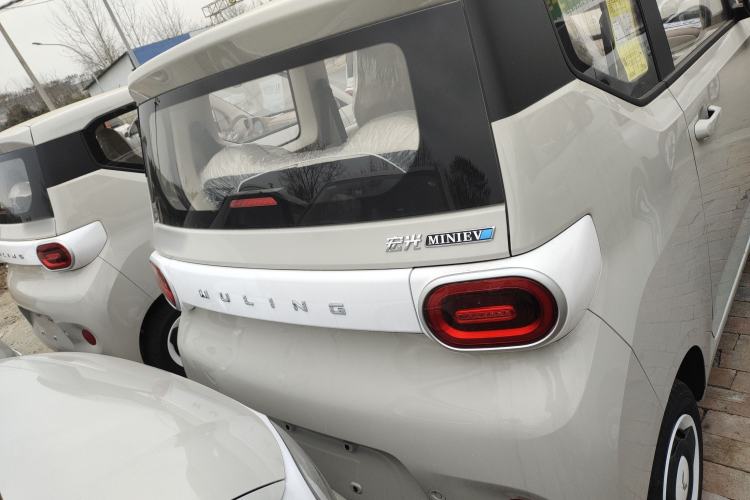 Used Wuling Hongguang MINIEV 2024 3rd Generation 215km Youth Edition

