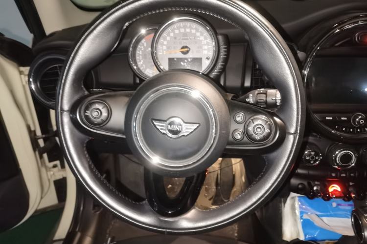 Used MINI 2016 1.2T ONE Pioneer Edition Five-Door Version