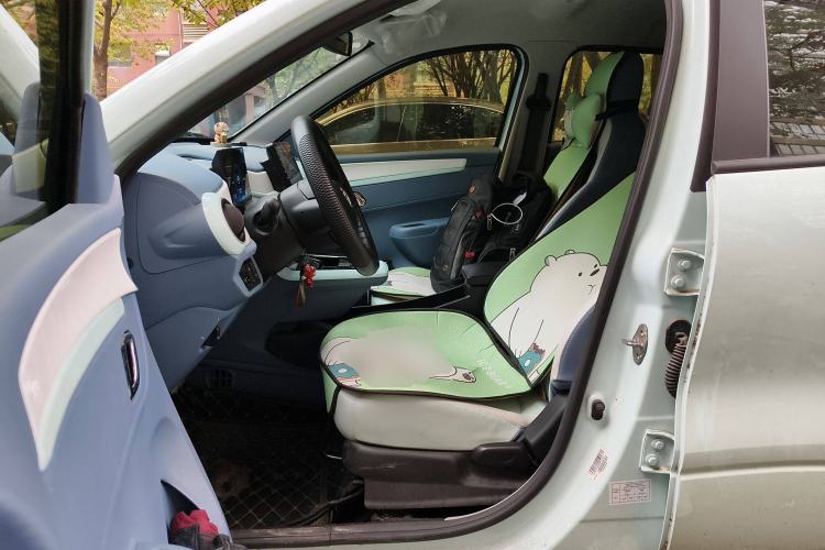 Used Dongfeng NAMMI BOX 2022 Chasing Wind Edition 331 km Standard Model Left Front Seat