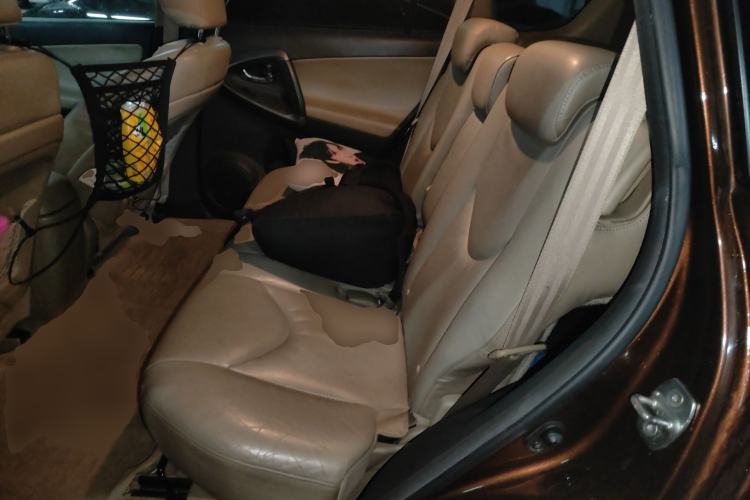 Used Toyota RAV4 2011 2.0L Automatic Luxury Edition