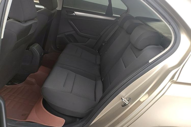 Used Volkswagen Bora 2016 1.6L Automatic Fashion Model