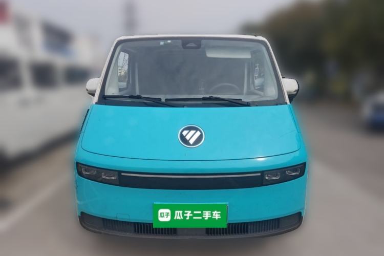 Used Foton Scenic i7 2025 Professional Logistics Short Wheelbase Front-Wheel Drive CATL 41.86 kWh Zhiyuan Version Flat Roof Single Tire 2 Seats Front