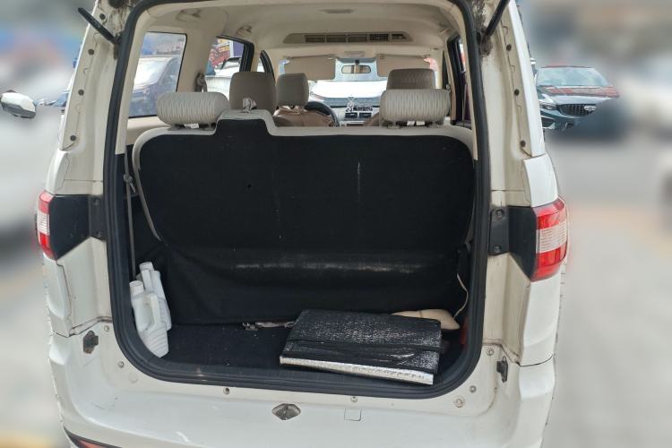 Used HYOSOW H2 2016 H2E 1.5L Fashion Model BJ415B Trunk