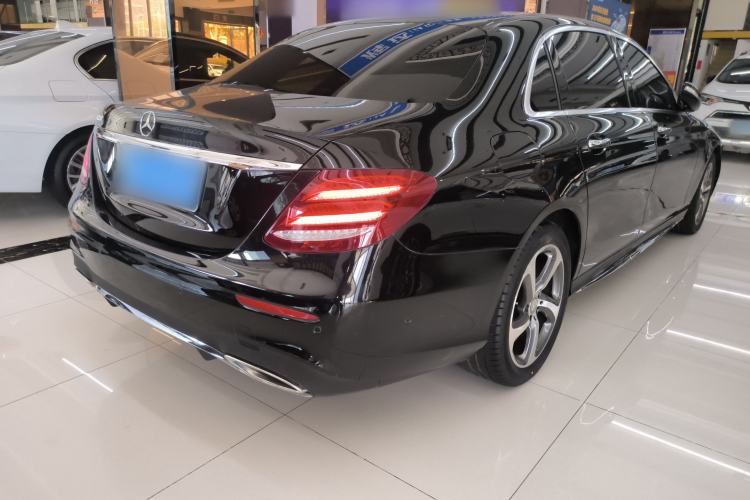 Used Mercedes-Benz E-Class 2017 E 300 L Sporty and Stylish Model