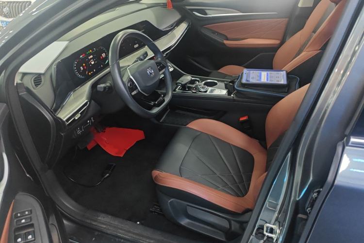 Used CHANGAN Eado 2022 PLUS Blue Whale NE 1.4T GDI DCT Prestige Edition
