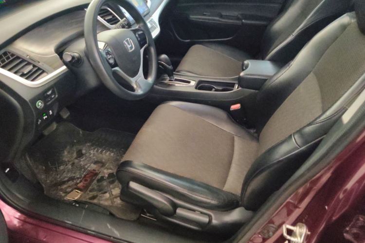 Used Honda Jade 2017 1.8L automatic Comfort version 5 seats
