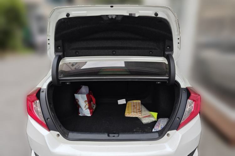 Used Honda Civic 2016 220TURBO CVT Luxury Edition
