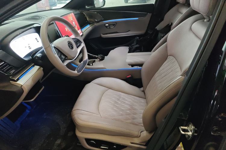 Used BYD Han 2025 DM-i 125KM Prestige Model Left Front Seat