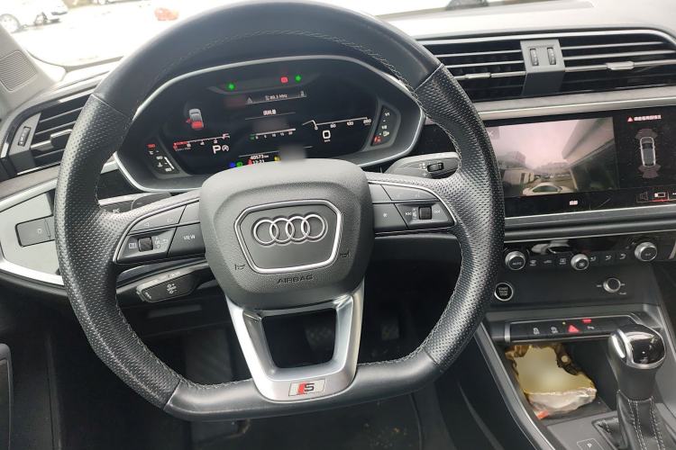 Used Audi Q3 Sportback 2023 Updated 40 TFSI Fashion Version
