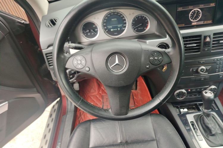 Used Mercedes-Benz GLK-Class 2008 GLK 300 4MATIC Luxury Model