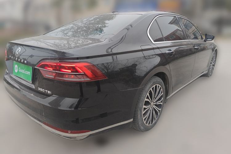 Used Volkswagen Phideon 2019 380TSI Two-Wheel Drive Business Edition China VI Standard