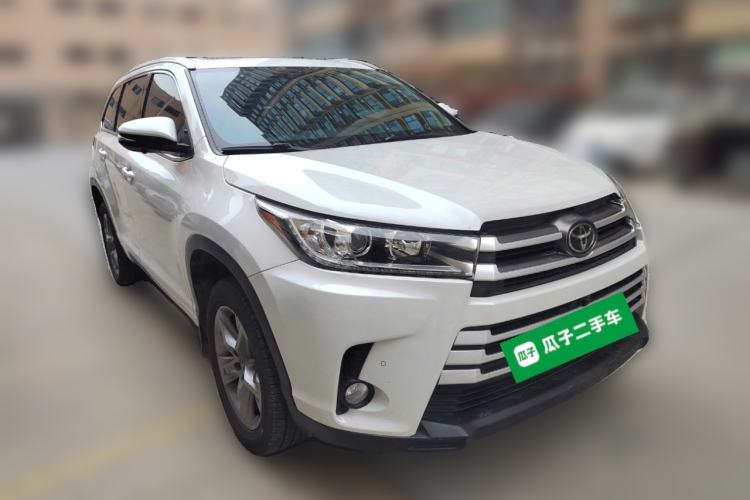 Used Toyota Highlander 2018 2.0T Four-Wheel Drive Luxury Version 7 Seats China VI Standard
