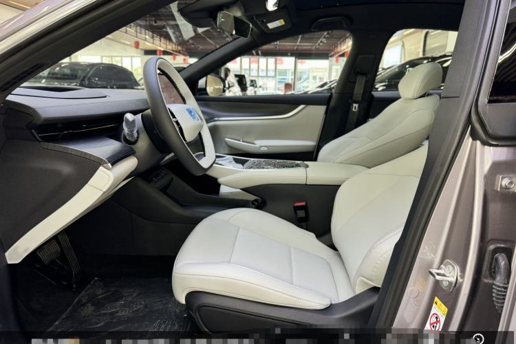 Used CHANGAN NEVO A07 2025 Blue Whale Range-Extending Model 140 Elite Version Interior 3