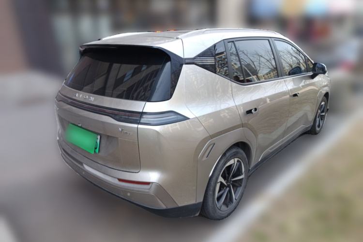 Used AION Y 2022 Plus 70 Smart Edition Exterior 5